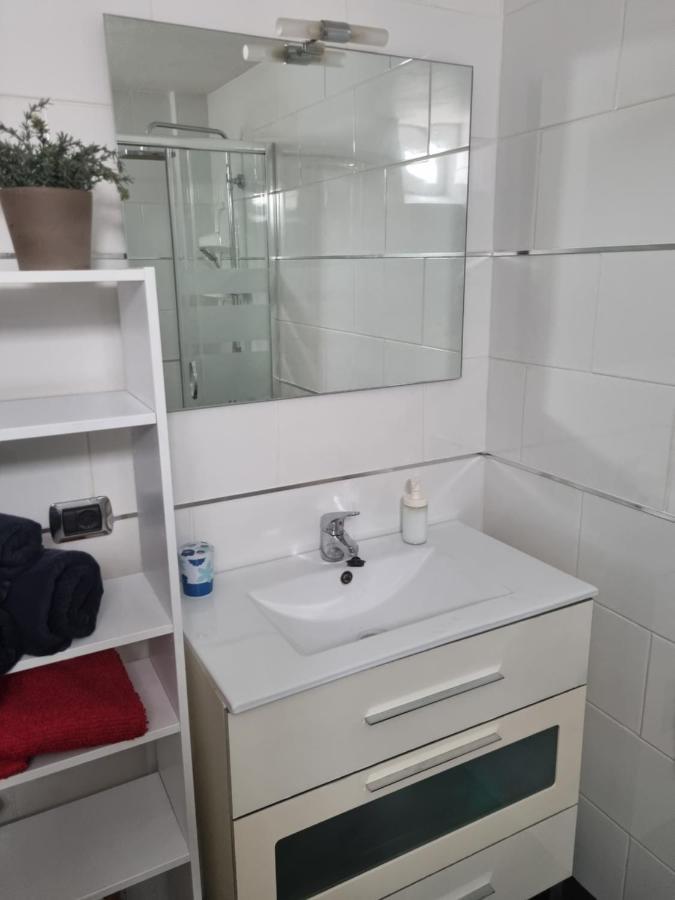 Spacious Modern Apartment In Peacefull Las Coloradas, Close To Papagayo Beaches Playa Blanca  Exterior photo